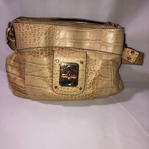B Makowsky tan croc purse